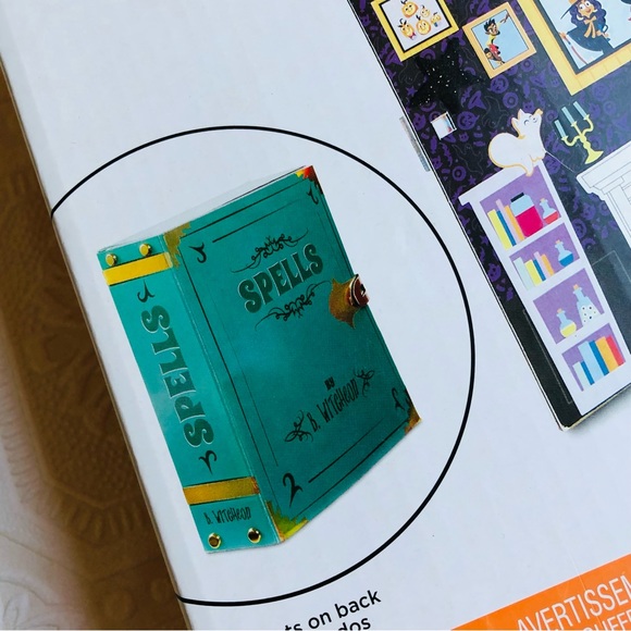 Halloween Creatology Witch House Kit - Picture 3 of 14